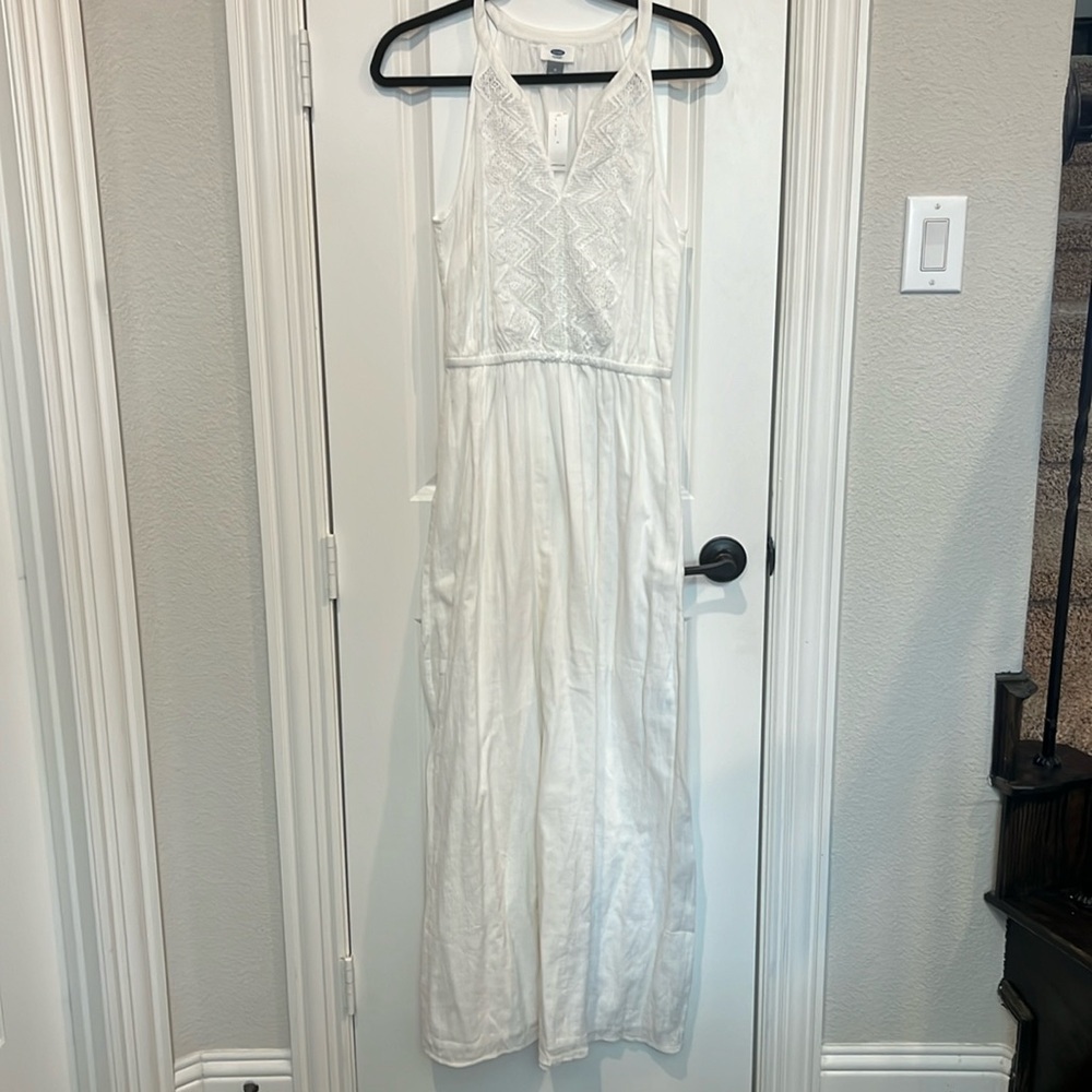 NEW Old Navy White maxi dress